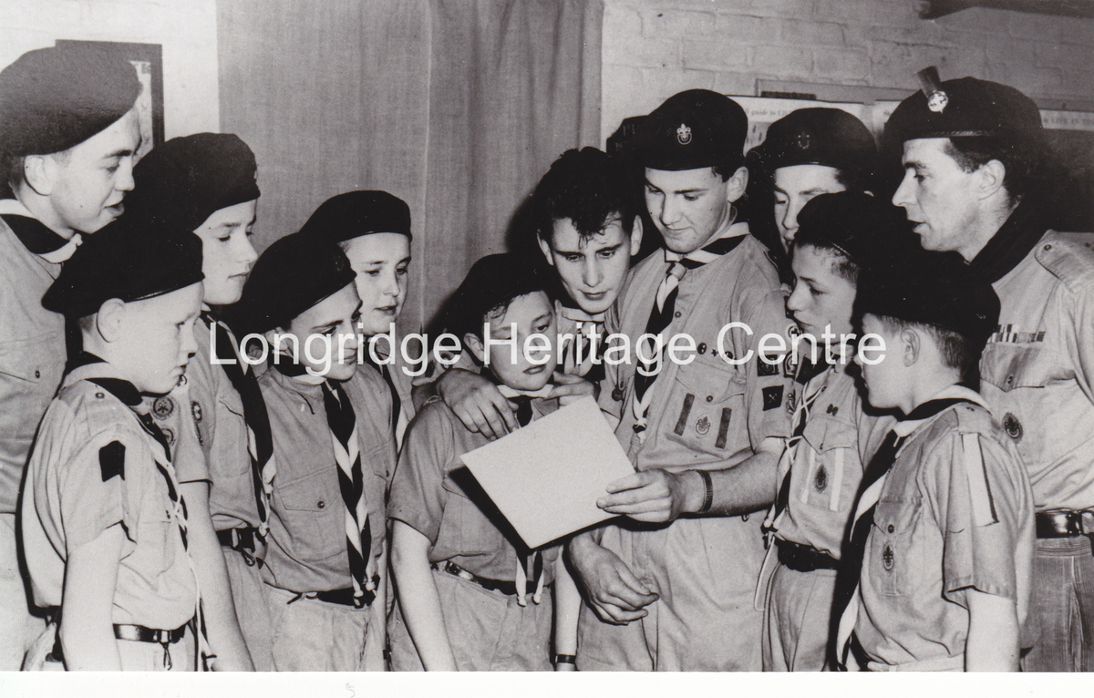 518B - Boy Scouts - Group of scouts - Unknown